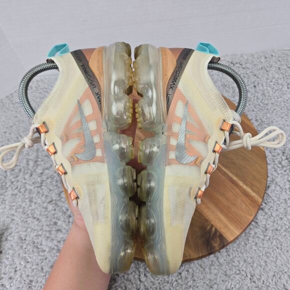 Nike Air Vapormax 2019 SE Phantom Metallic Pewter Gym Running Shoe Women 7.5 - Picture 8 of 13